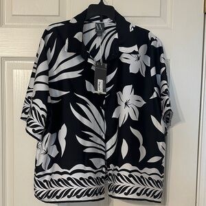 Worthington Black and White Floral Button Down Shirt